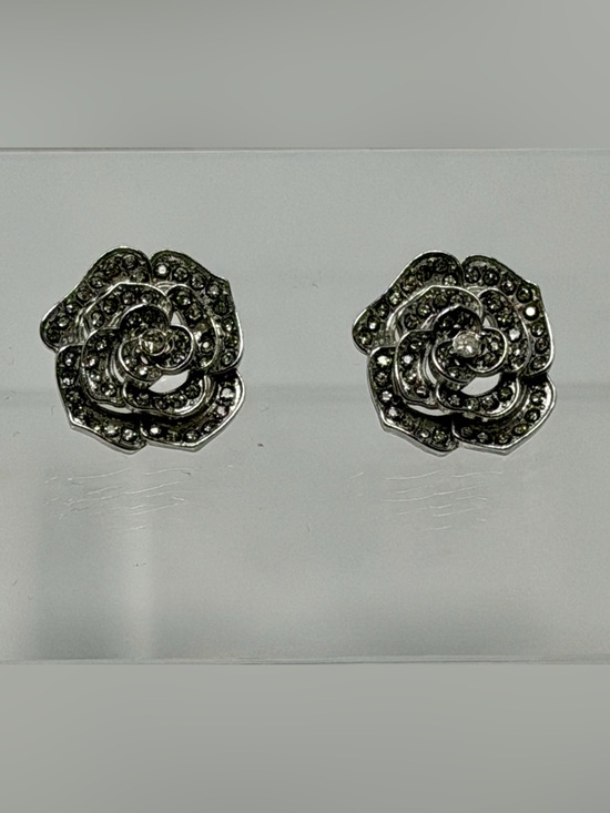 Jewelry - Silver-tone Flower Rhinestone Stud Earrings Push Backs